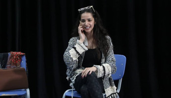  طلاب السنة الثانية لقسم التمثيل يتقدمون للامتحان النهائي بعنوان  نمط إنساني من البيئة المحيطة (الكلراكتر)