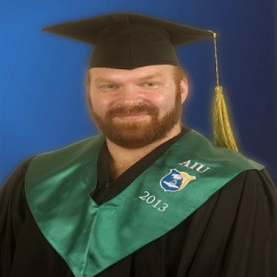 خالد الحنيدي