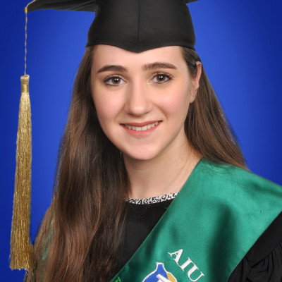 فرح محمد بسام  العقاد