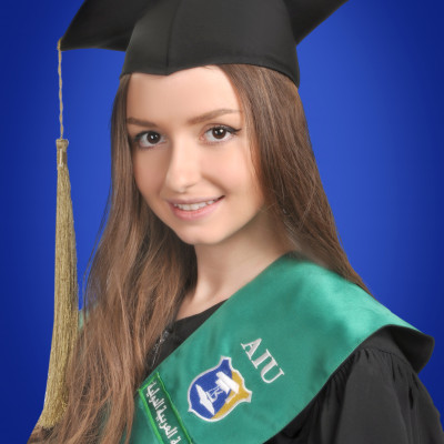 ناديجدا مصلح  حسين