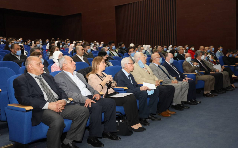 AiuDrugDayPharmacy (9)