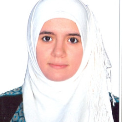 دانية طارق  ياسمين