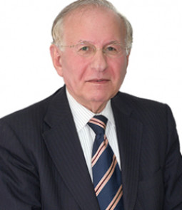 أ. د. مأمون الورع