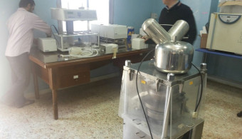 مخبر البحث العلمي في كلية الصيدلة