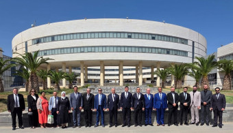 الجامعة العربية الدولية تستضيف وفداً أكاديمياً رفيع المستوى من جامعات شمال قبرص لتعزيز الشراكات الدولية